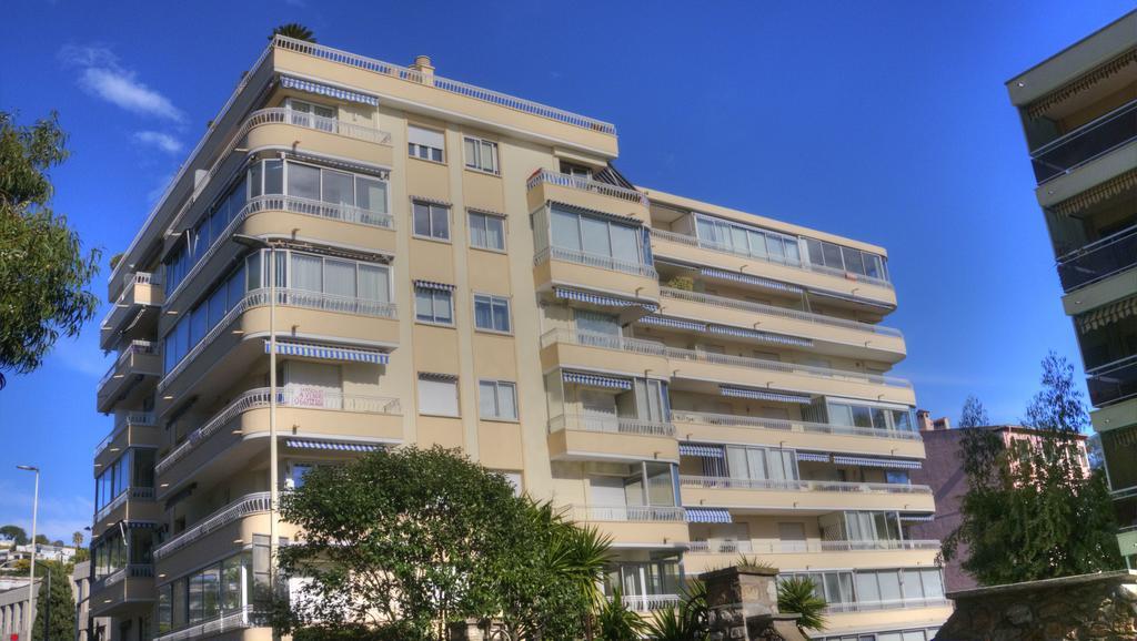 Apartamento Beau 2 pièces 3 étoiles Vue Mer Garage Privé 150m plages wifi Cannes Exterior foto